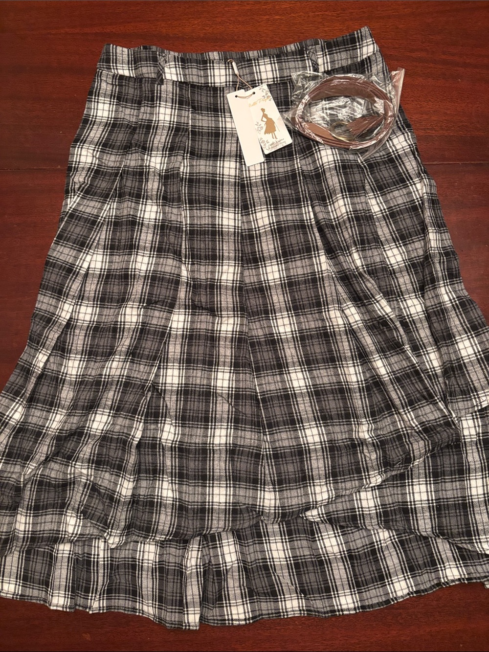 Belle Poque Women High Waisted A Line Black & White Mid Plaid Skirt NEW pkg 2XL